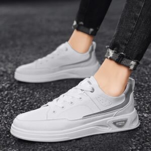 Men's Shoes Sports And Leisure Tide Shoes Autumn Flat Low-top Sneakers Men's Microfiber Leather Surface